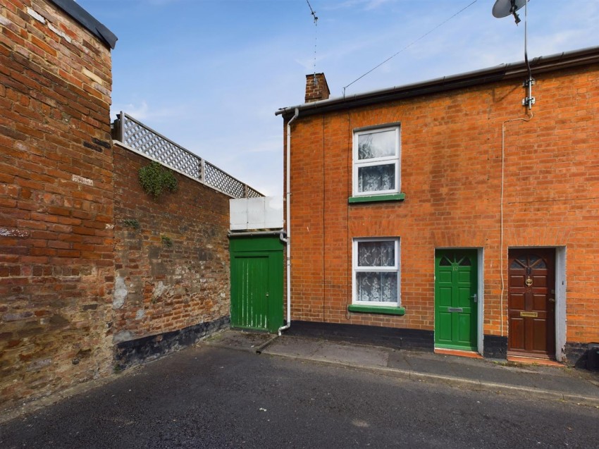 Images for Daventry Terrace, Gloucester