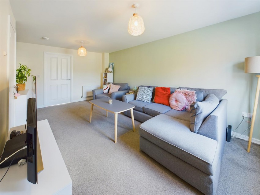 Images for Robinswood Close, Brockworth, Gloucester