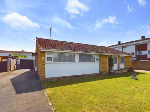 View Full Details for Kennedy Close, Hucclecote, Gloucester