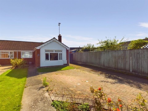 View Full Details for Kaybourne Crescent, Churchdown, Gloucester