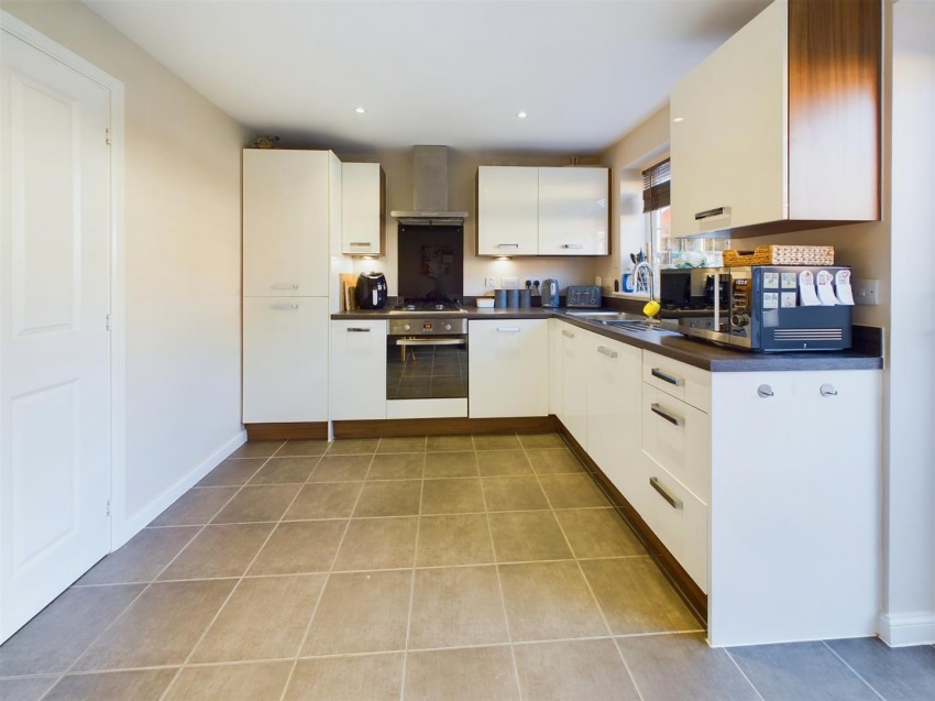 Images for Robinswood Close, Brockworth, Gloucester