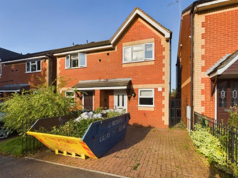 View Full Details for Michaelmas Court, Gloucester