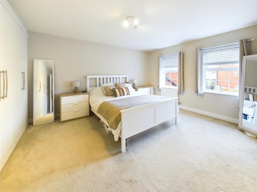 Images for Lutra Close, Hardwicke, Gloucester