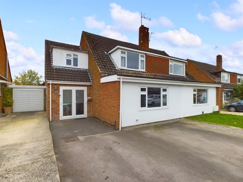 View Full Details for Burleigh Croft, Hucclecote, Gloucester