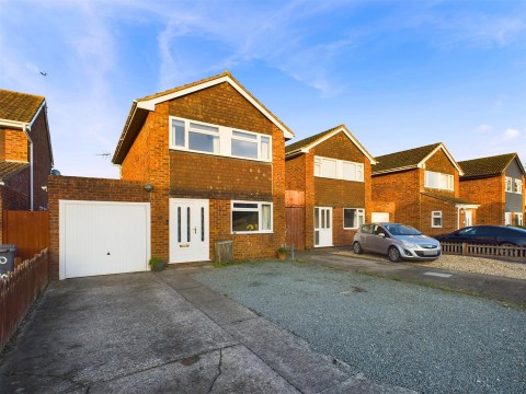 View Full Details for Pear Tree Close, Hardwicke, Gloucester