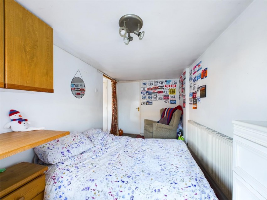 Images for Pear Tree Close, Hardwicke, Gloucester