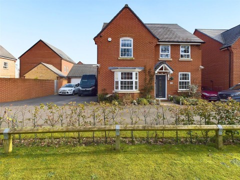 View Full Details for Brambling Way, Hardwicke, Gloucester