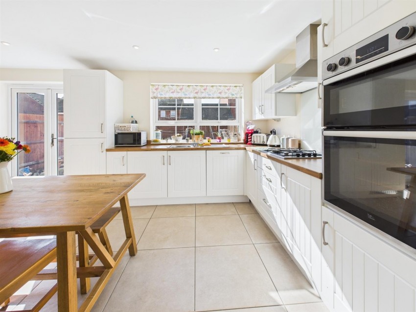 Images for Bircher Way, Hucclecote, Gloucester