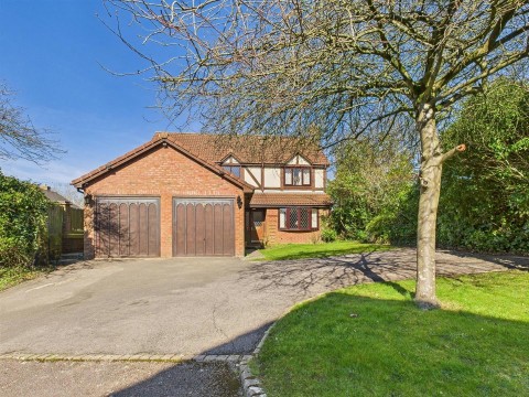 View Full Details for Combrook Close, Abbeymead, Gloucester