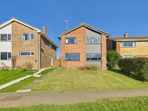 View Full Details for Stonechat Avenue, Abbeydale, Gloucester